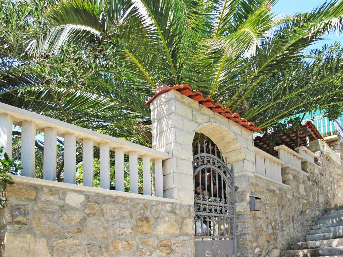 Holiday Home Garden Apartment - Brc650 By Interhome Sumartin Extérieur photo