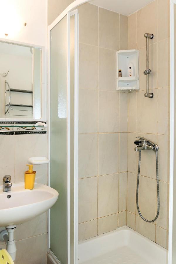 Holiday Home Garden Apartment - Brc650 By Interhome Sumartin Extérieur photo